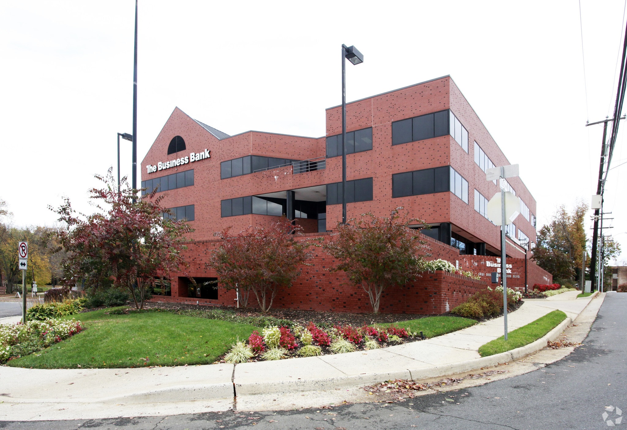 1451 Dolley Madison Blvd, McLean, VA for lease Primary Photo- Image 1 of 5