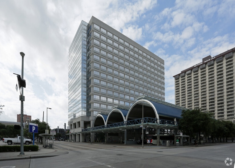 1900 Main St, Houston, TX for sale - Primary Photo - Image 1 of 1