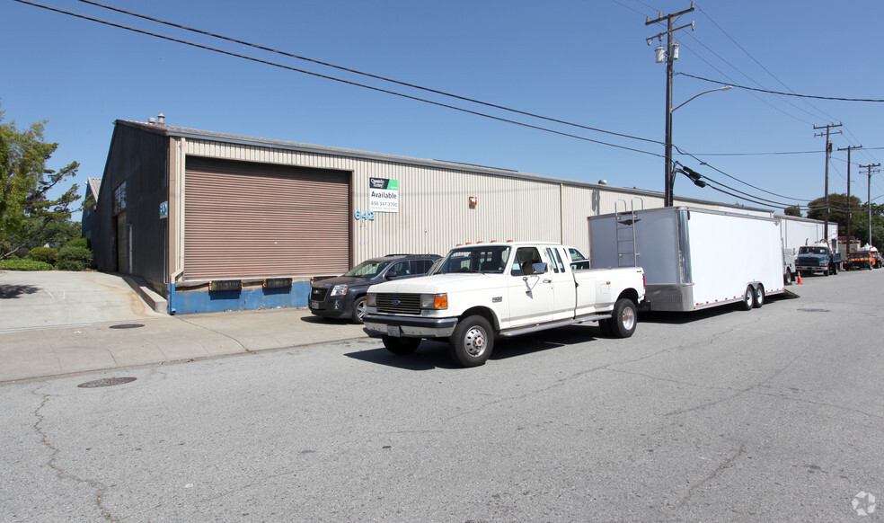 642 Quarry Rd, San Carlos, CA for lease - Building Photo - Image 3 of 12