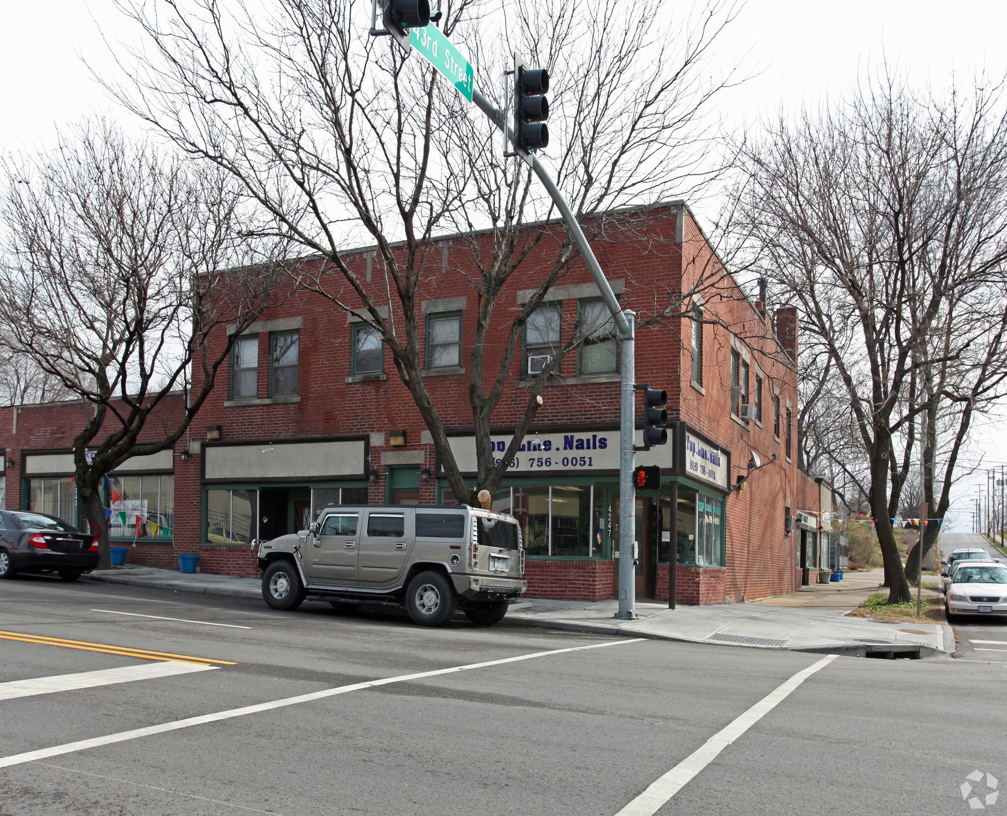 4245-4247 Troost Ave, Kansas City, MO for lease Building Photo- Image 1 of 16