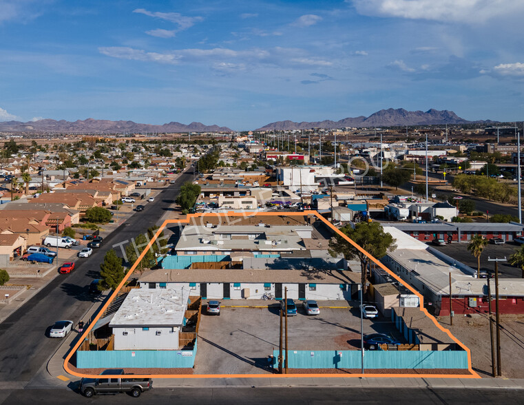 1635 Palm St, Henderson, NV for sale - Building Photo - Image 1 of 1