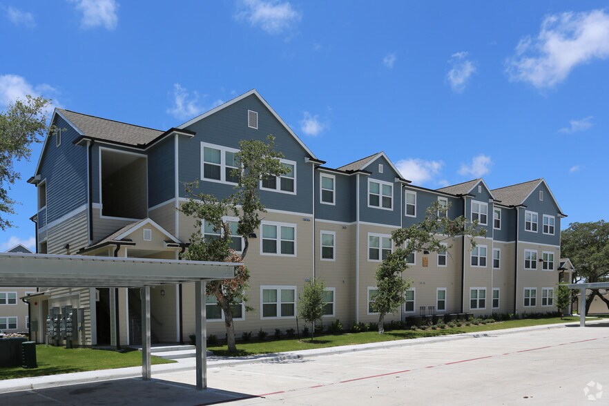 2032 State Highway 361, Ingleside, TX for sale - Primary Photo - Image 1 of 1