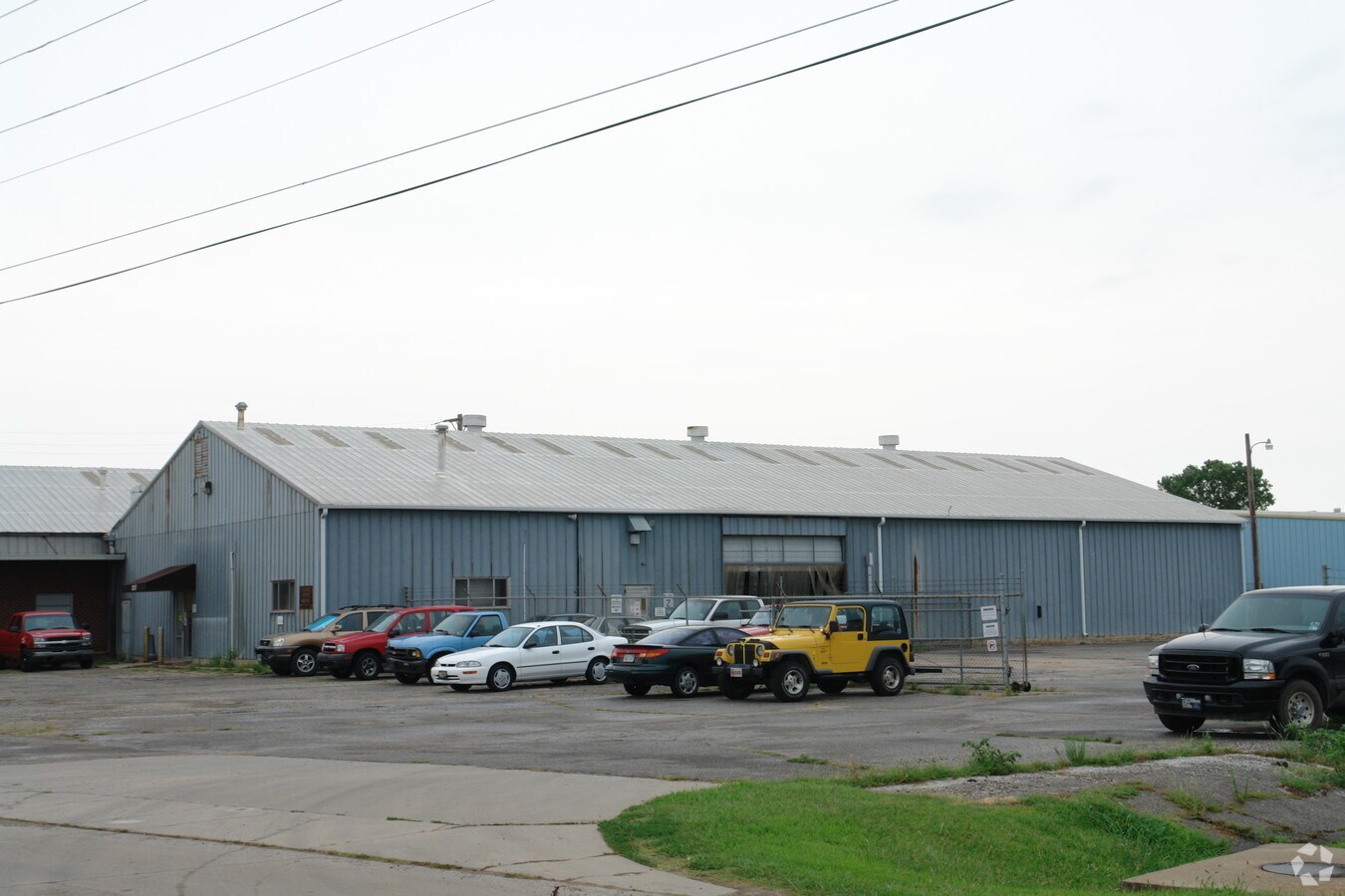 2037 S Southwest Blvd, Wichita, KS 67213