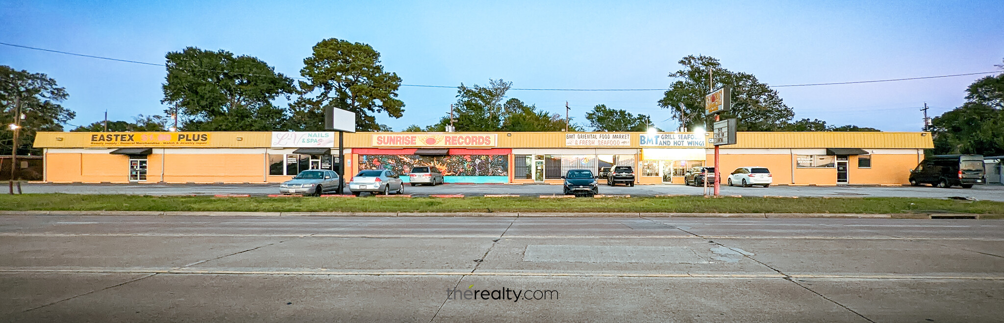 2405-2455 S 11th St, Beaumont, TX for sale Building Photo- Image 1 of 1