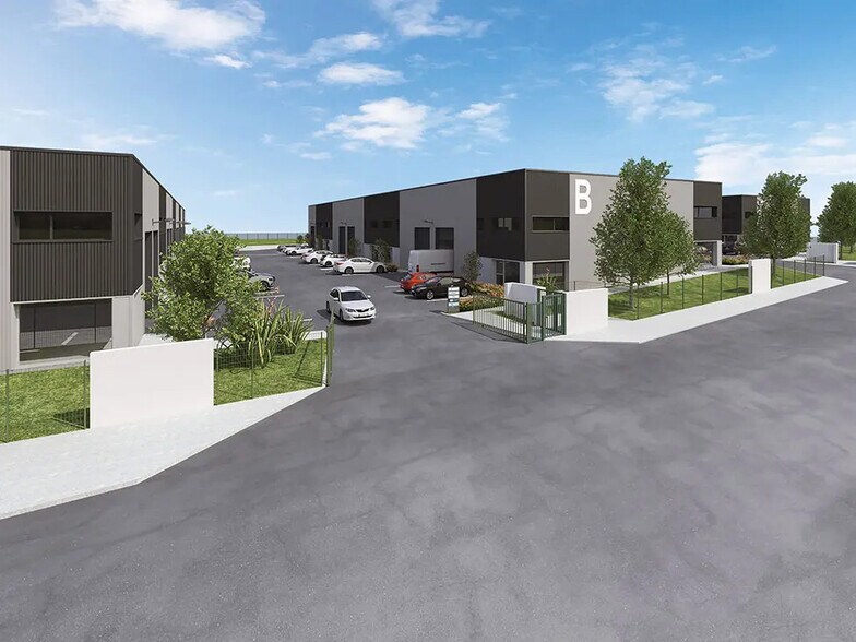 Retail in Pléchâtel for sale - Building Photo - Image 3 of 6