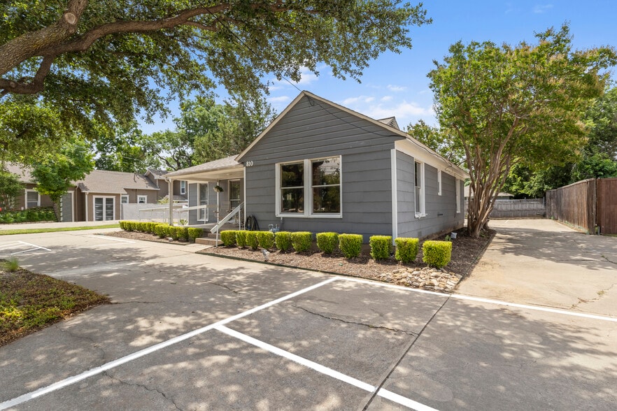 810 18th St, Plano, TX for sale - Building Photo - Image 2 of 26