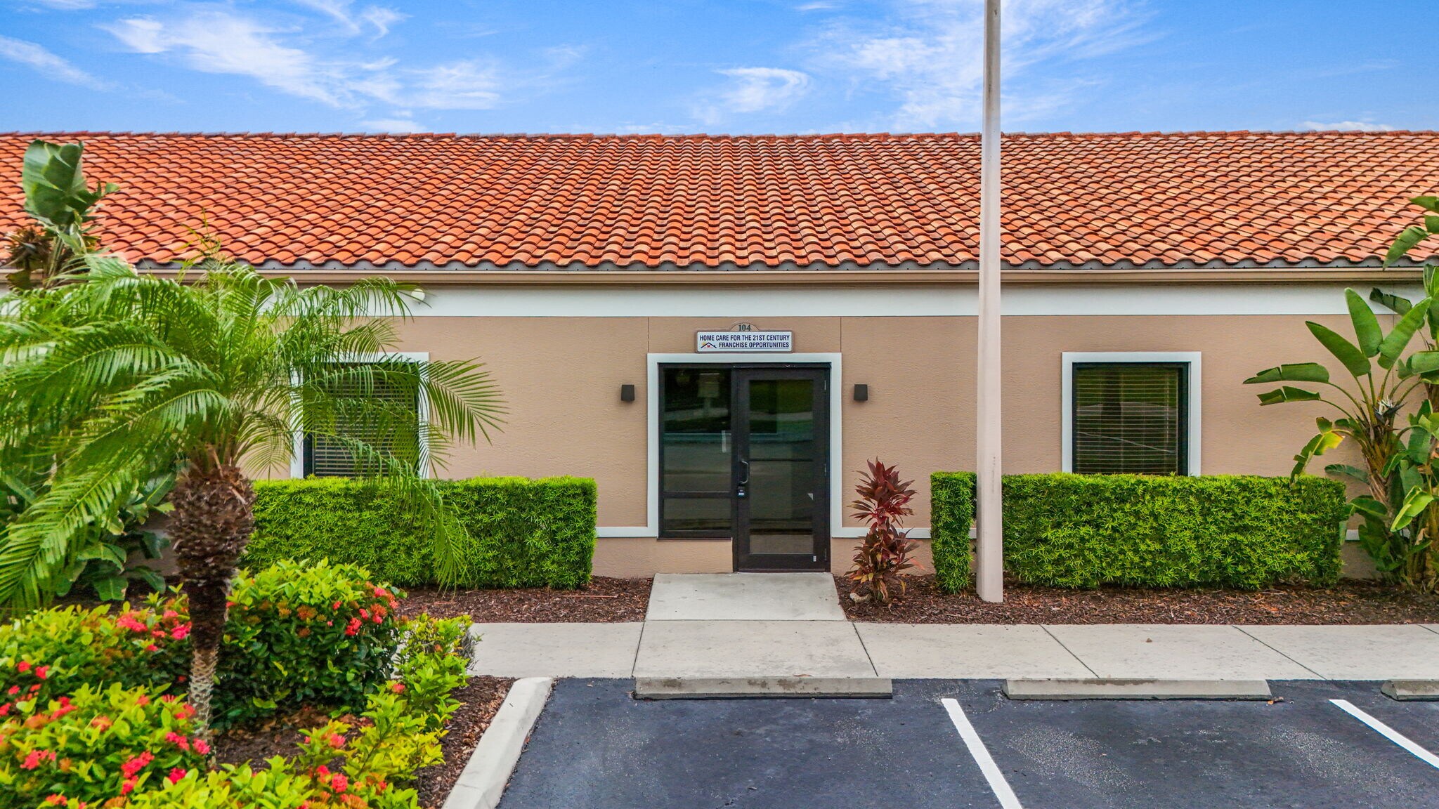3911 Golf Park Loop, Bradenton, FL for sale Building Photo- Image 1 of 21