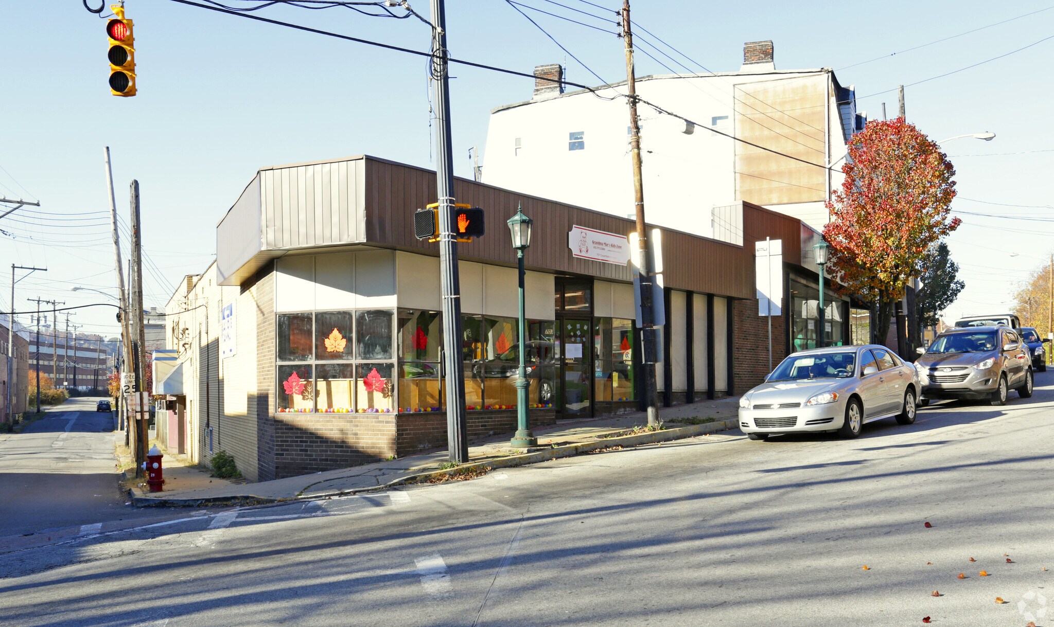 703 Chartiers Ave, McKees Rocks, PA for sale Primary Photo- Image 1 of 1