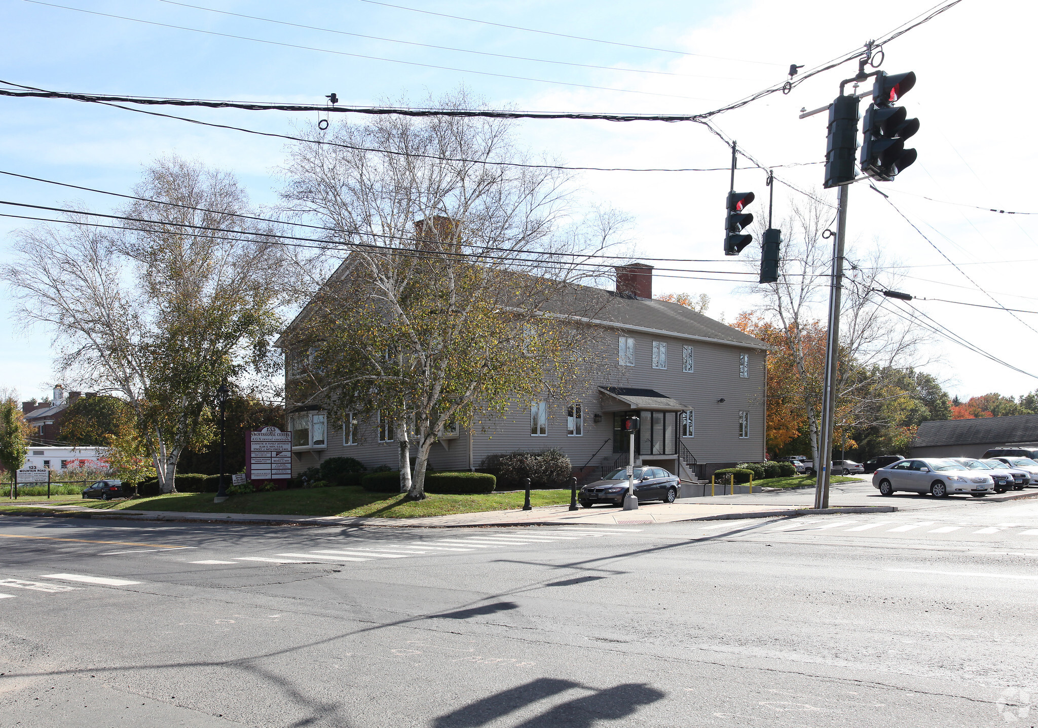 133 Mountain Rd, Suffield, CT for lease Building Photo- Image 1 of 21