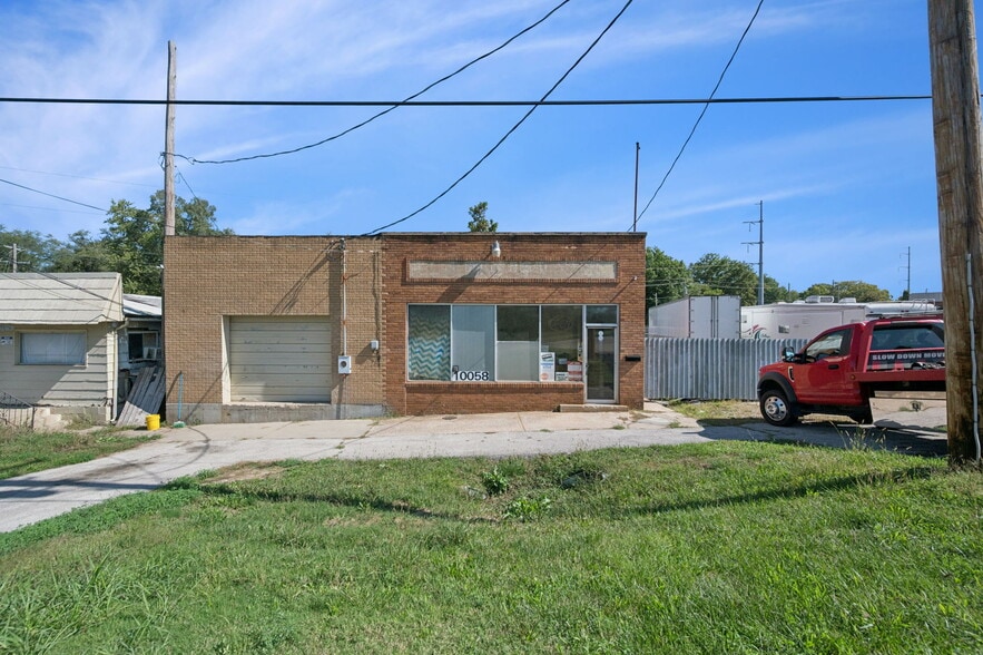 10058 E Wilson Rd, Independence, MO for sale - Building Photo - Image 1 of 15