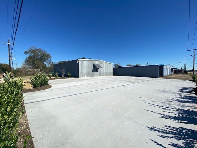 5490 Washington Blvd, Beaumont, TX for sale - Building Photo - Image 1 of 31