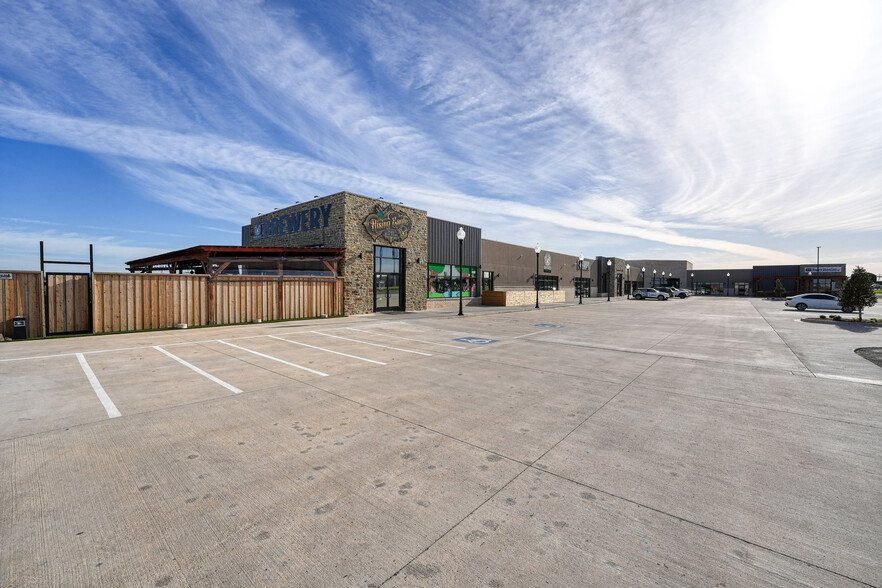 13002-13070 Commerce St., Elgin, OK for sale - Building Photo - Image 1 of 12