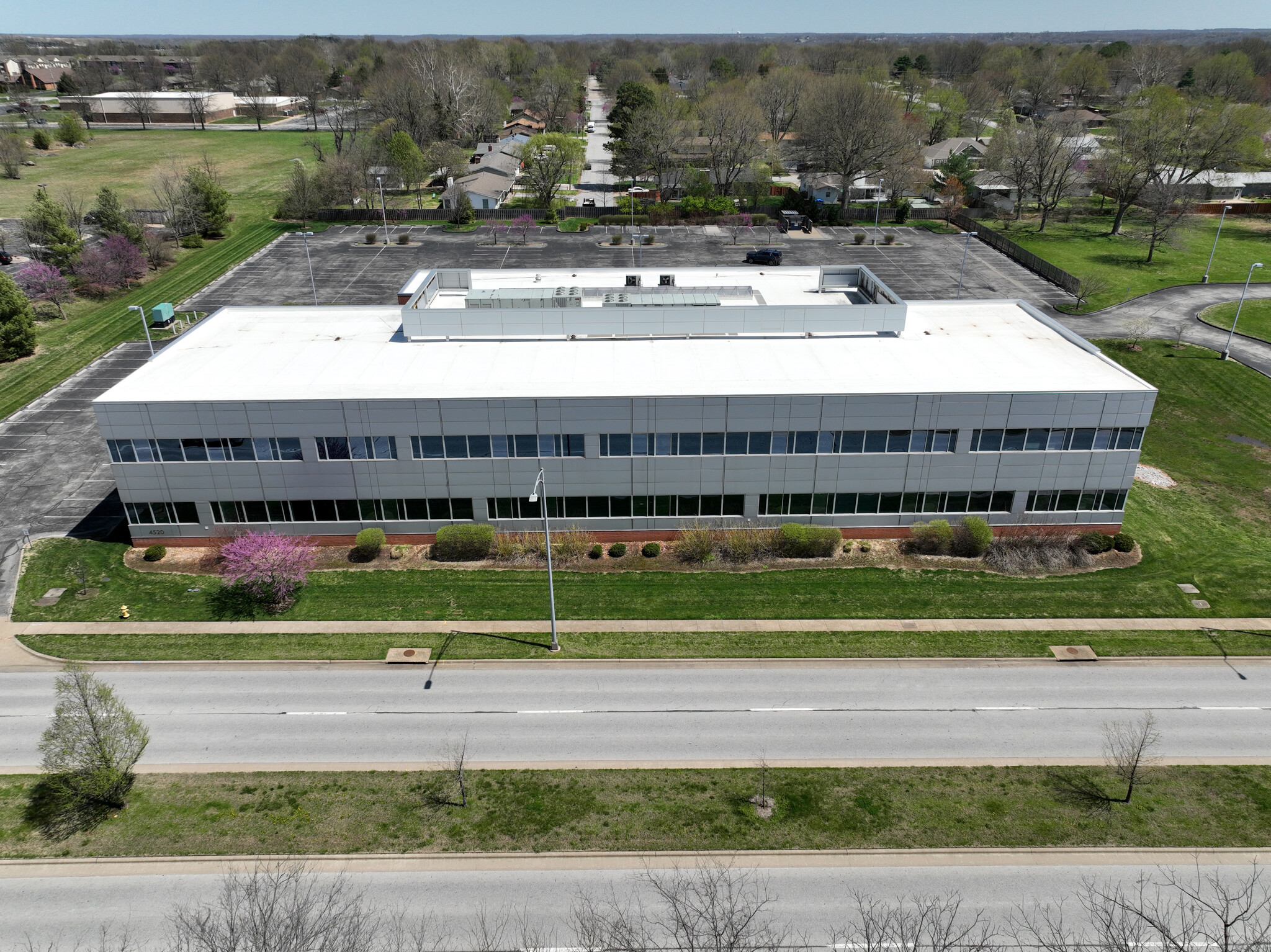 4520 S National Ave, Springfield, MO for sale Building Photo- Image 1 of 1