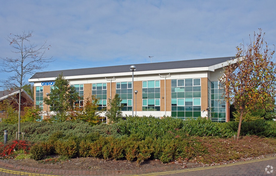 2 Opal Dr, Milton Keynes for sale - Building Photo - Image 3 of 6