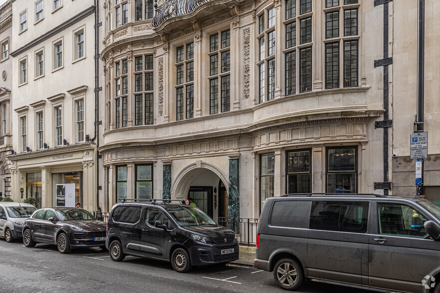 35 Dover St, London for lease - Building Photo - Image 3 of 19