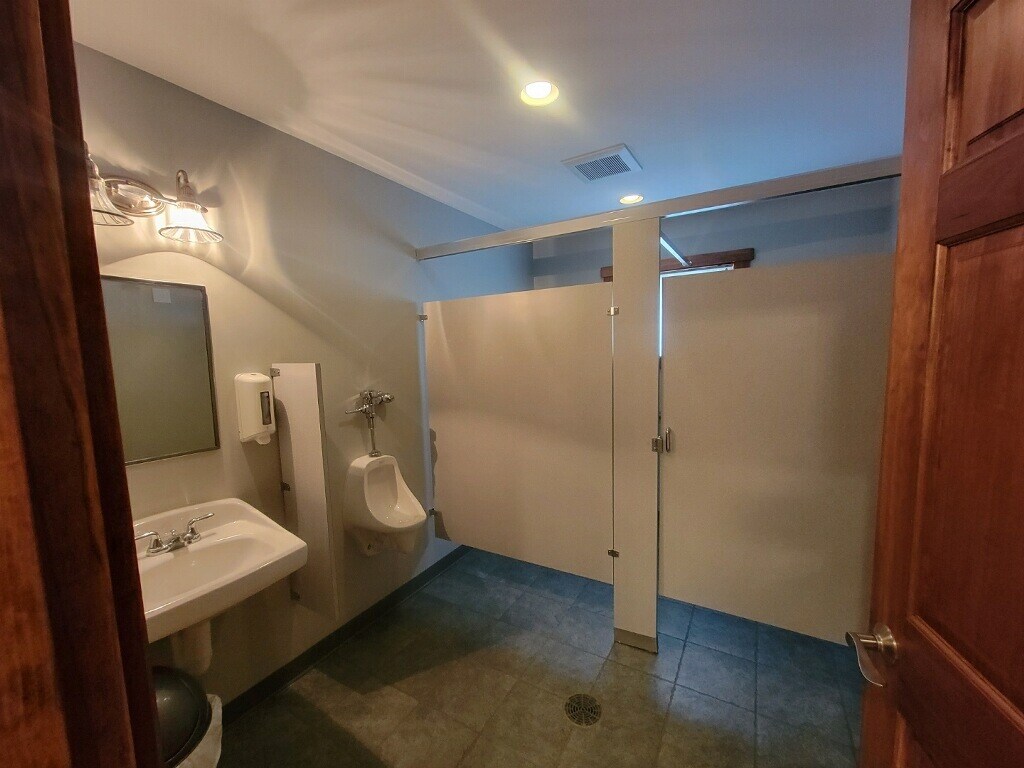 220 Court St, Machias, ME 04654 Current BragdonKelley Funeral Home