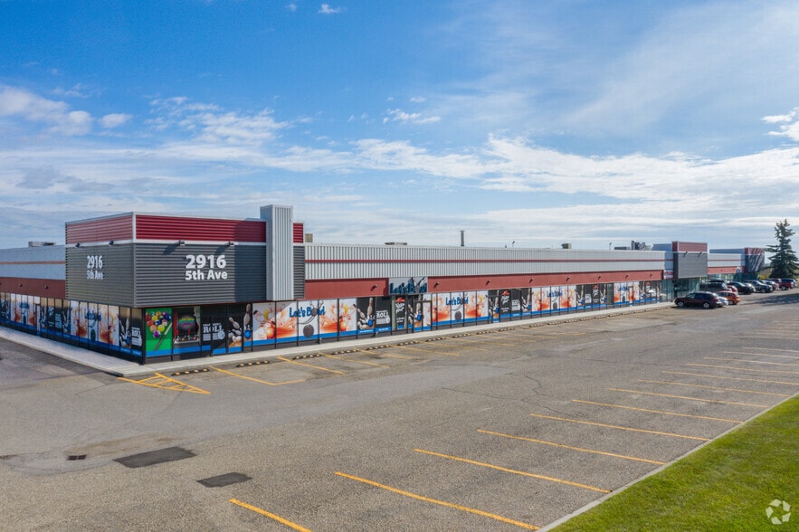 2916-2923 5th Ave NE, Calgary, AB for sale - Primary Photo - Image 1 of 1