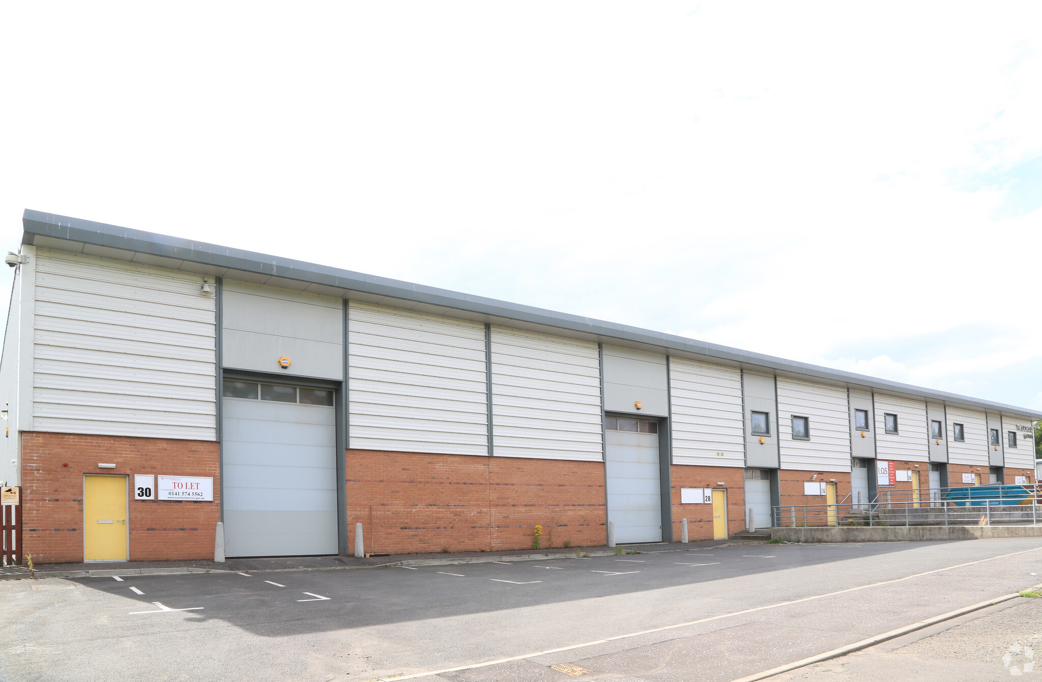 Barrhill Ln, Kilsyth for lease Building Photo- Image 1 of 8