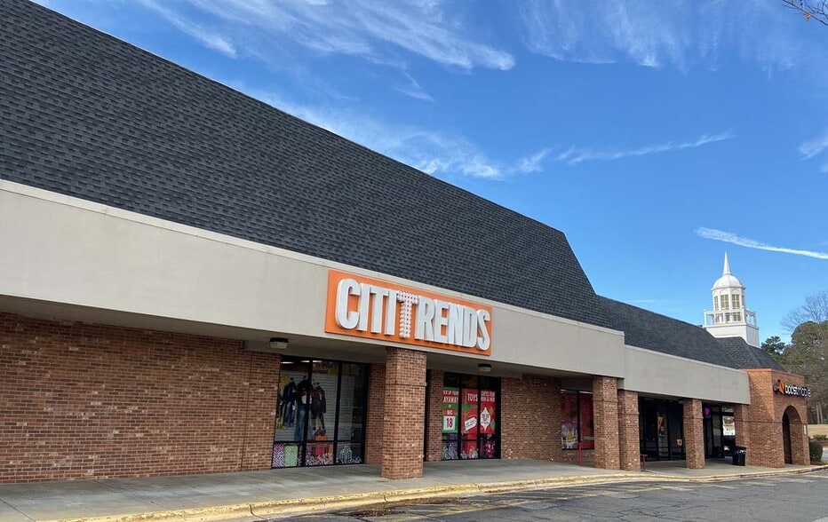 3901-3911 Capital Blvd, Raleigh, NC for lease - Building Photo - Image 3 of 4