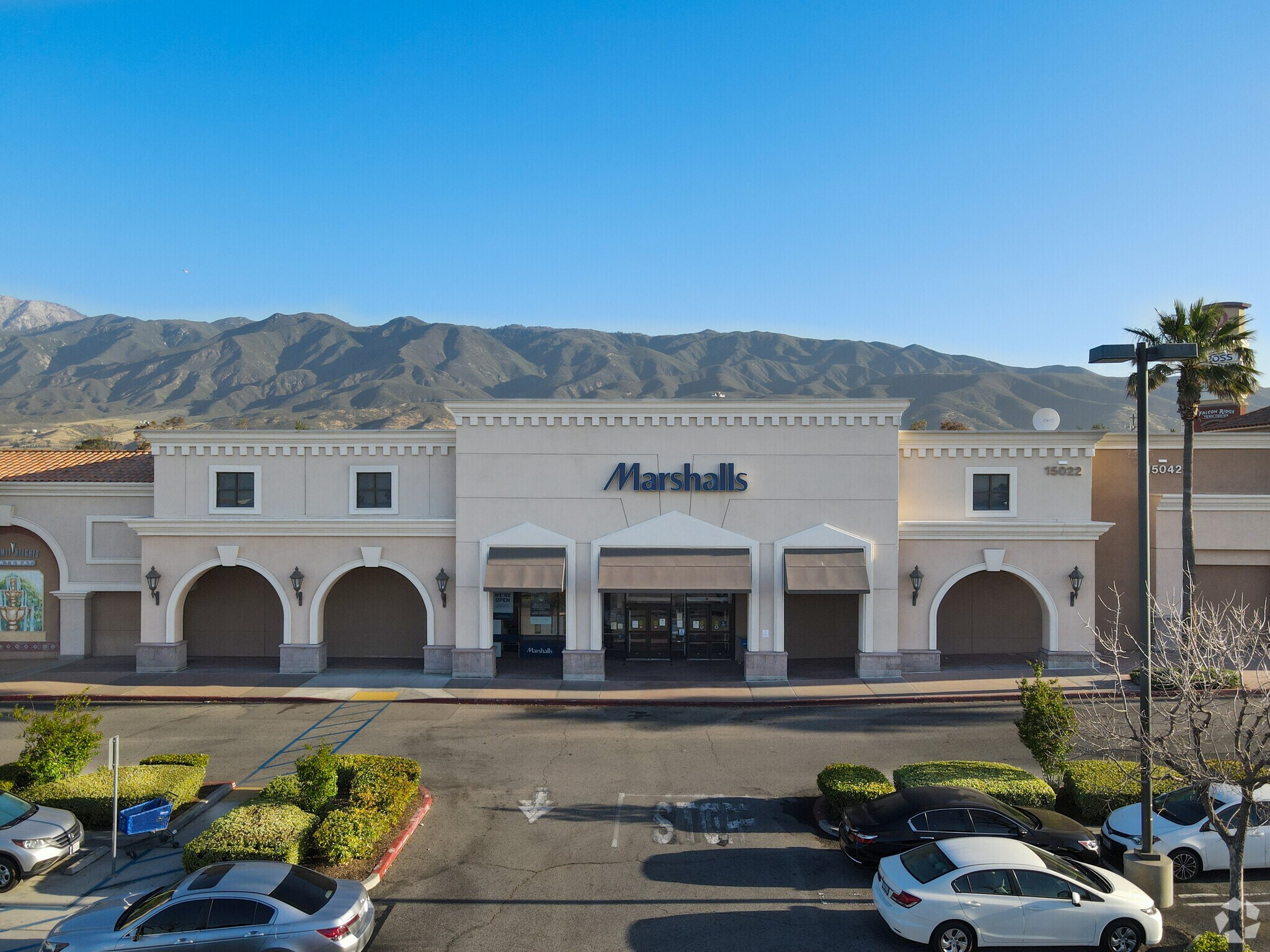 1494015160 Summit Ave, Fontana, CA 92336 Summit Heights Gateway