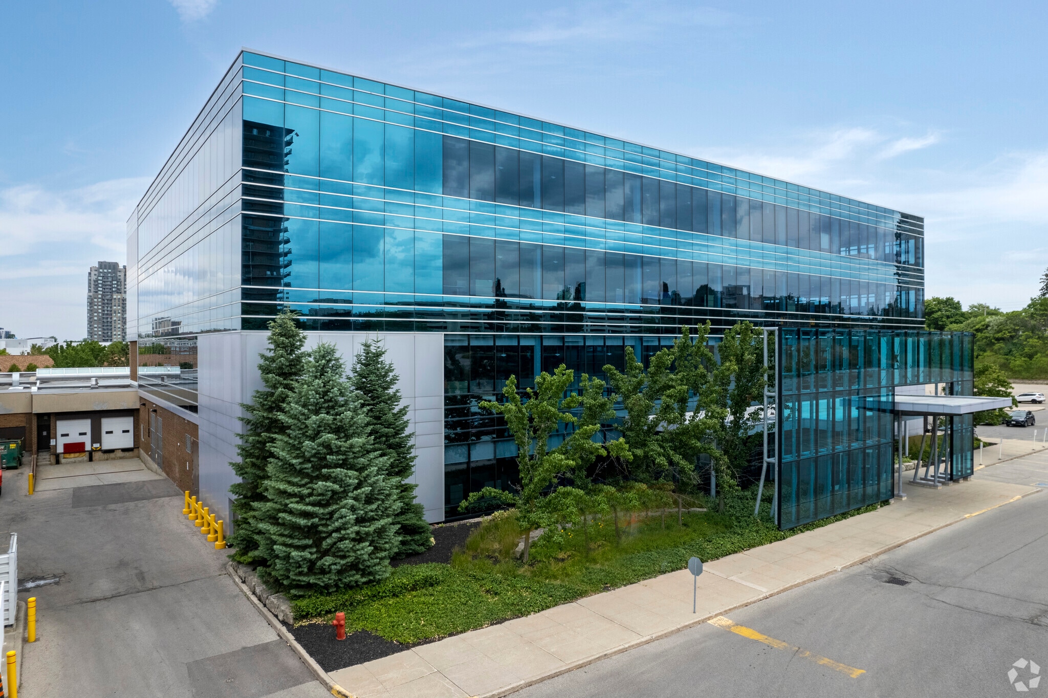 50 Westmount Rd N, Waterloo, ON for sale Primary Photo- Image 1 of 1