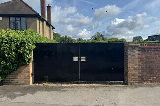 More details for Simplemarsh Rd, Addlestone - Land for Lease