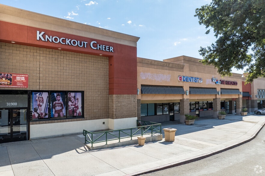 31884-31940 Castaic Rd, Castaic, CA for sale - Building Photo - Image 2 of 6