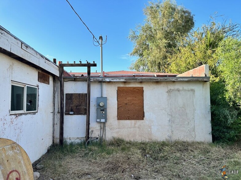 254 Main St, Westmorland, CA for sale - Building Photo - Image 3 of 15