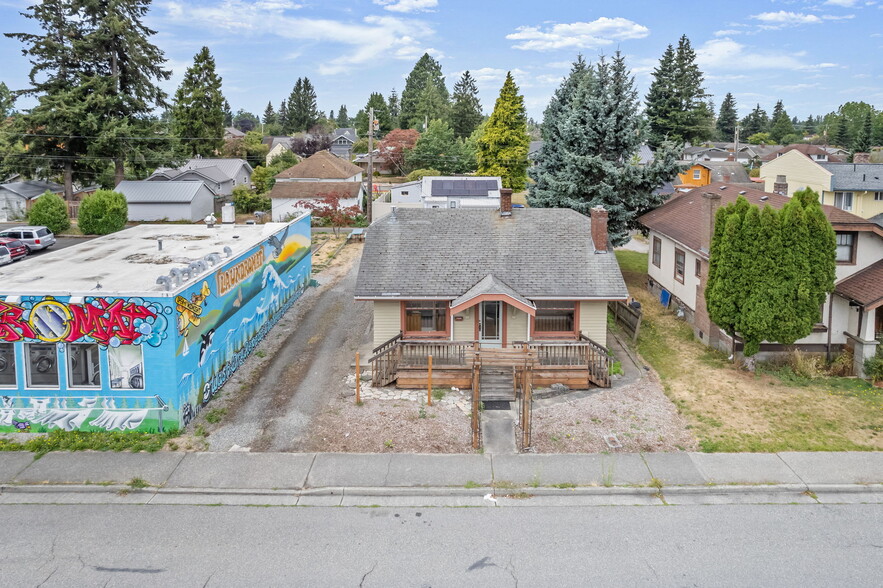 2721 Meridian St, Bellingham, WA for sale - Building Photo - Image 1 of 15