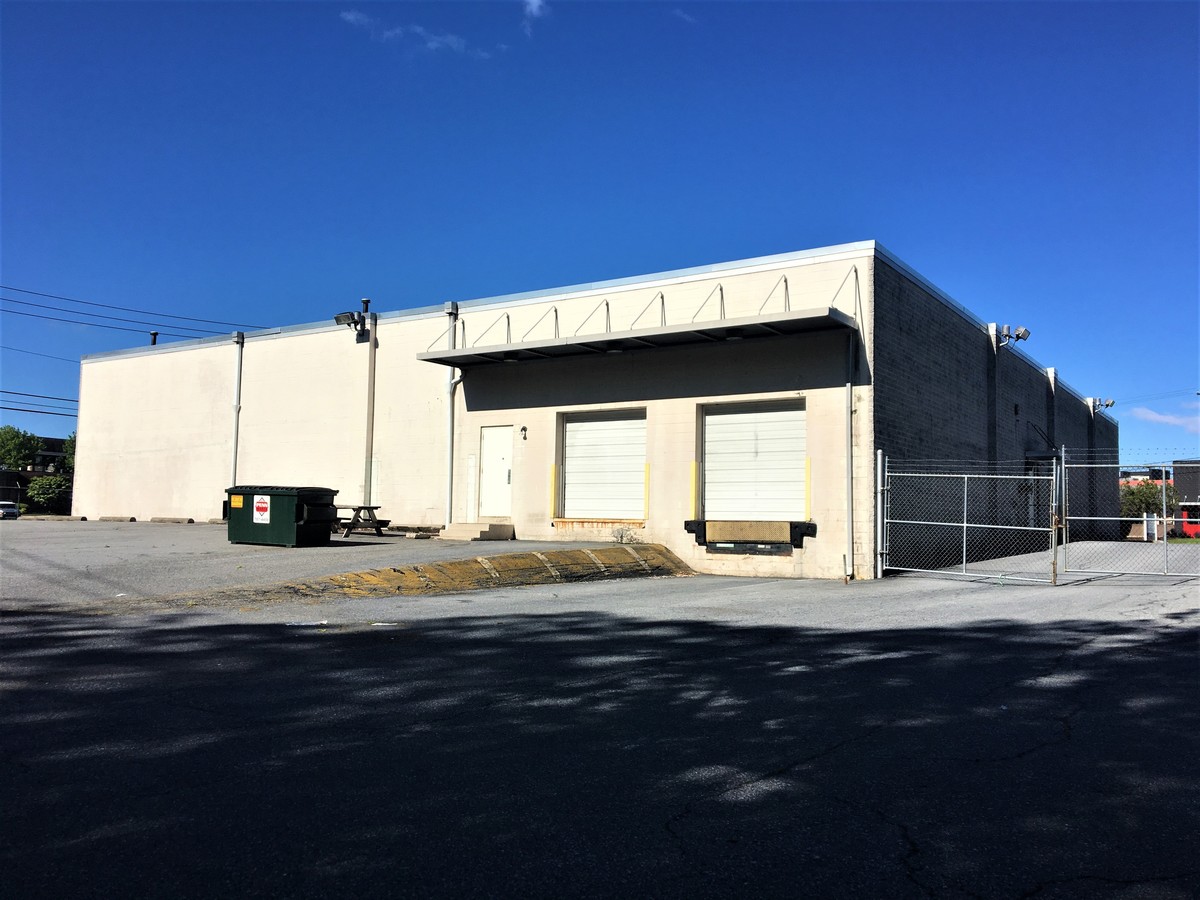 1069 E Park Dr, Harrisburg, PA 17111 - Flex for Lease | LoopNet