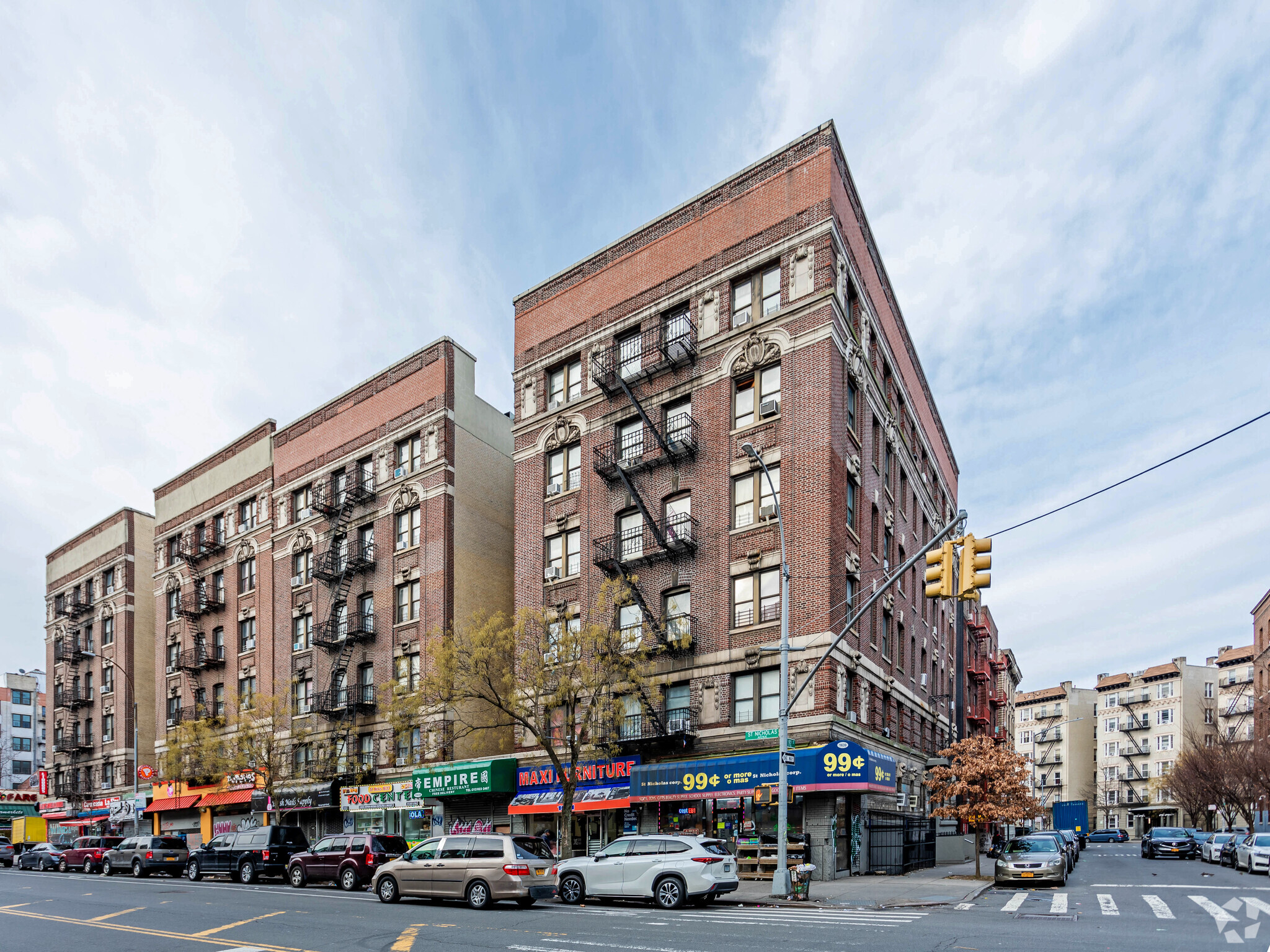 1631 Saint Nicholas Ave, New York, NY for lease Primary Photo- Image 1 of 4