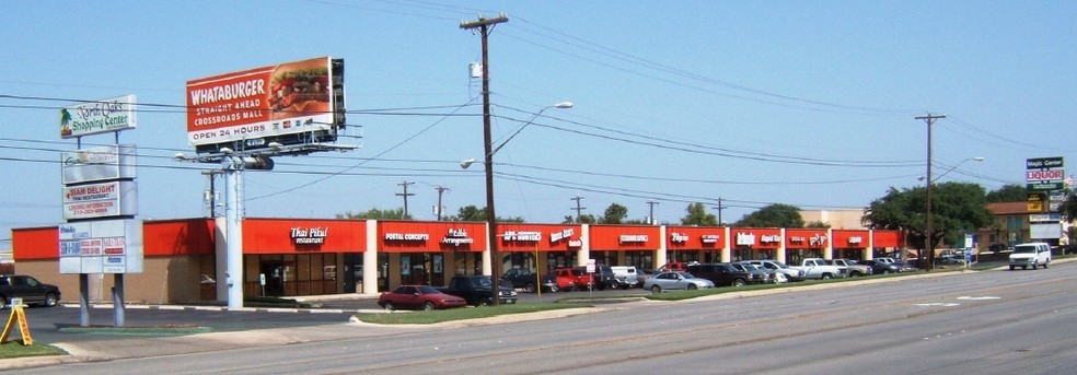 5100-5136 Fredericksburg Rd, San Antonio, TX for lease - Building Photo - Image 1 of 7