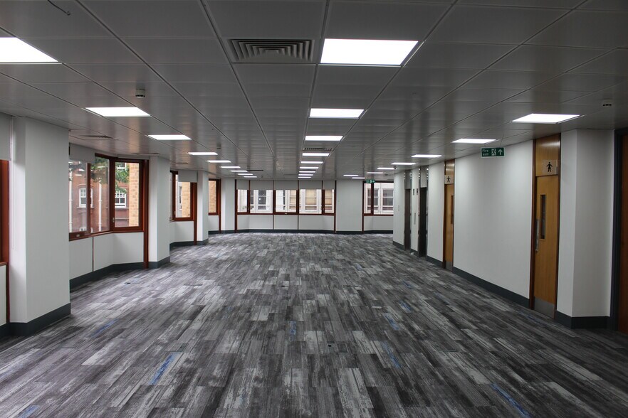 17-19 Rochester Row, London for lease - Interior Photo - Image 2 of 8