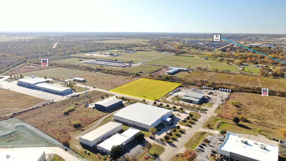 404 Technology Dr, Bastrop, TX for sale - Primary Photo - Image 1 of 1