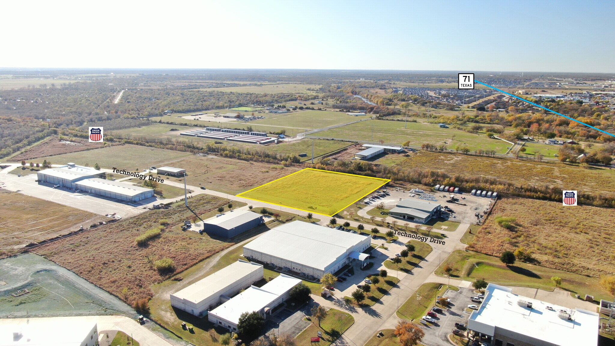 404 Technology Dr, Bastrop, TX for sale Primary Photo- Image 1 of 1