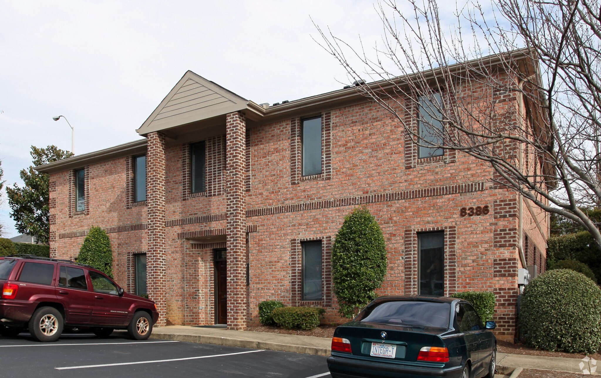 8386 Six Forks Rd, Raleigh, NC 27615