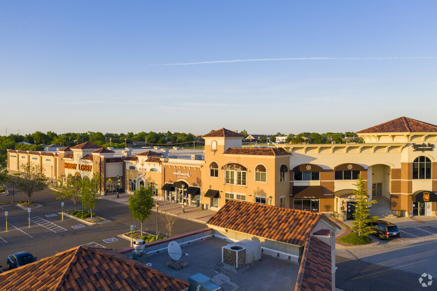 3100-3272 S Broadway, Edmond, OK for lease - Building Photo - Image 1 of 22