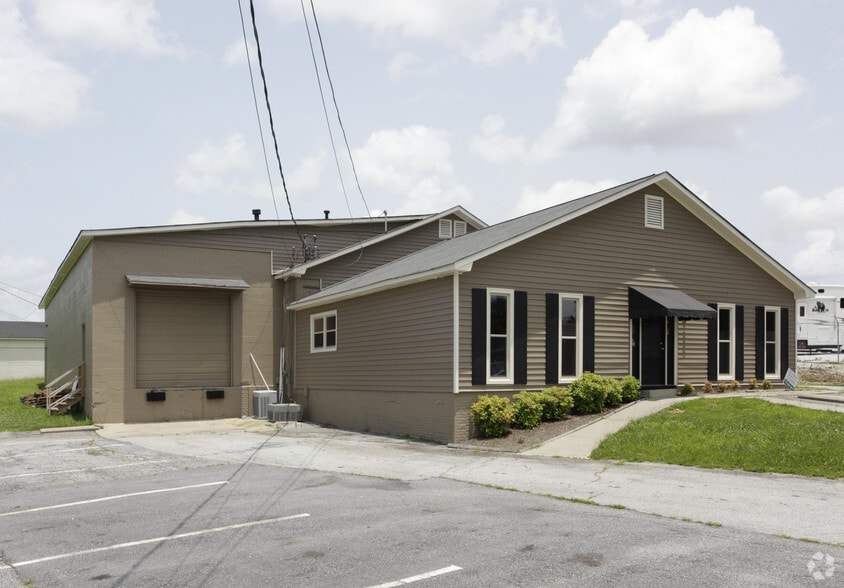 1128-1130 Highway 54 W, Fayetteville, GA for lease - Building Photo - Image 1 of 14