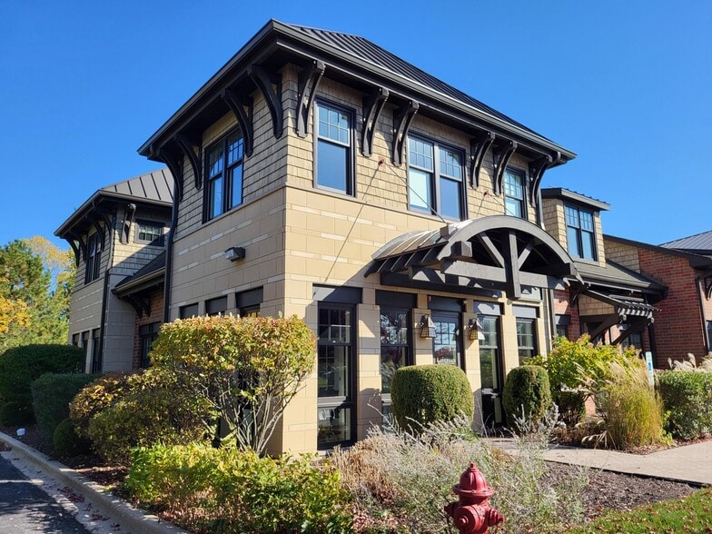 1232-1280 American Way, Libertyville, IL for lease - Building Photo - Image 2 of 28