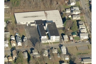 11 Grandoe Ln, Gloversville, NY - aerial  map view