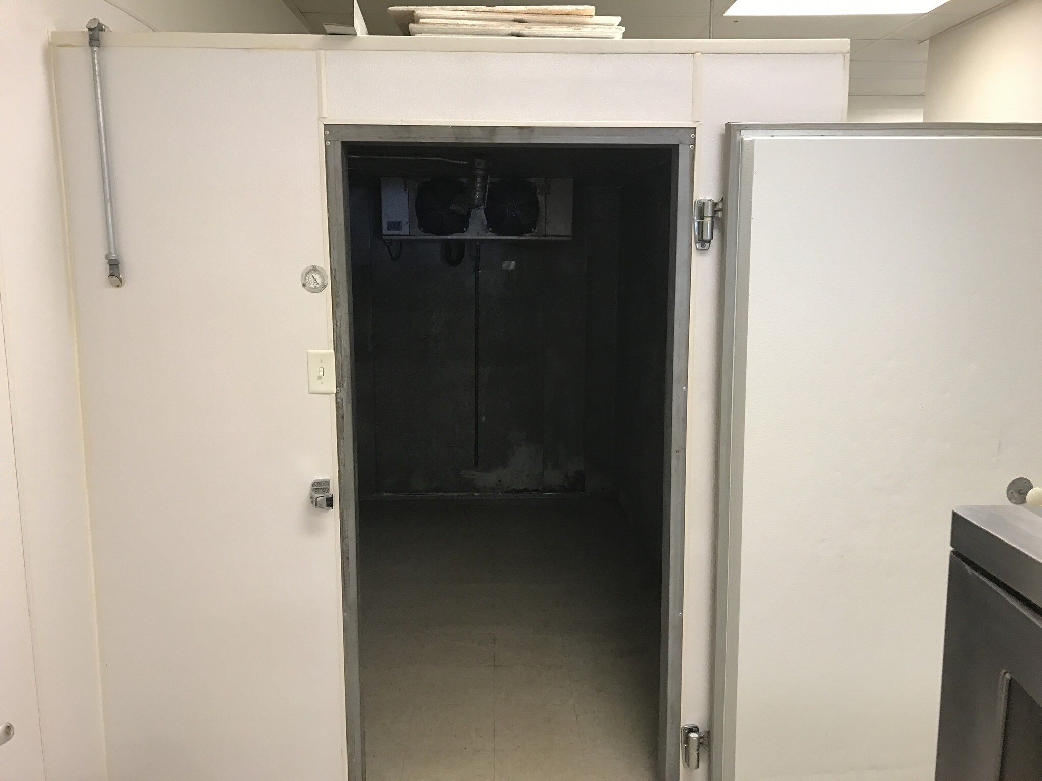 1492 S 800 W, Woods Cross, UT 84087 Olde Towne Centre