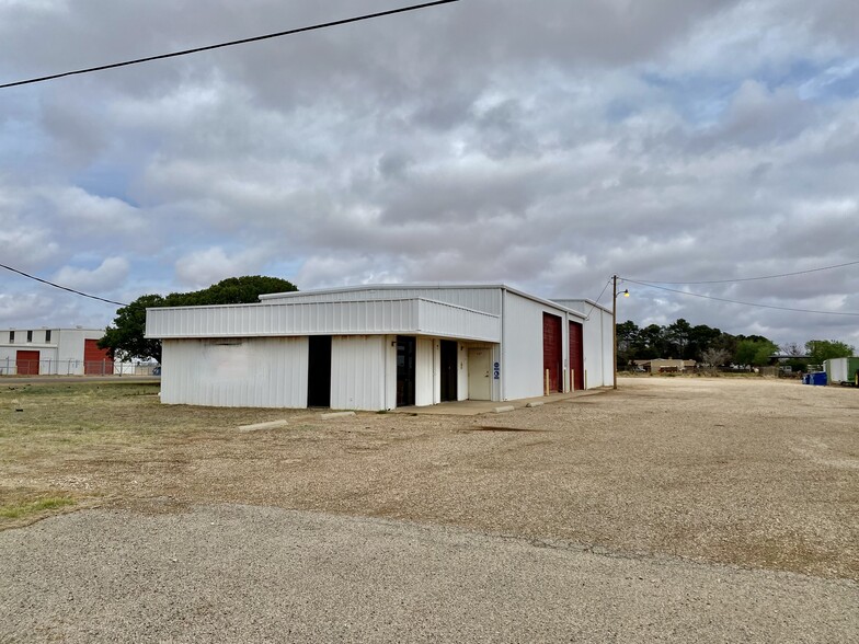 1923 Highway 114, Levelland, TX for sale - Primary Photo - Image 1 of 1