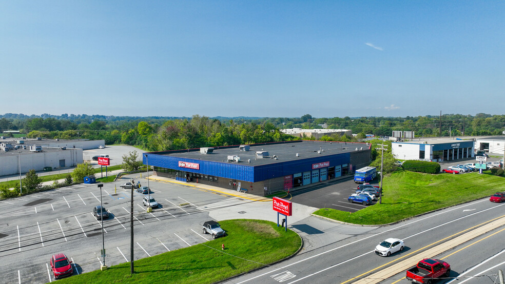 2080 Lincoln Hwy E, Lancaster, PA for lease - Building Photo - Image 1 of 1