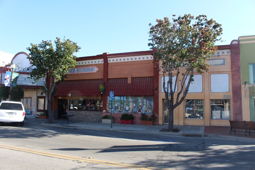 974 E Main St, Santa Paula, Ca 93060 