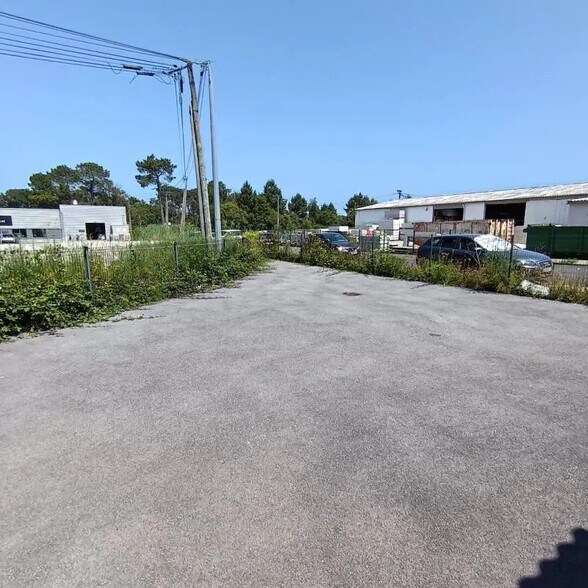 Flex in Plougoumelen for lease - Site Plan - Image 2 of 4