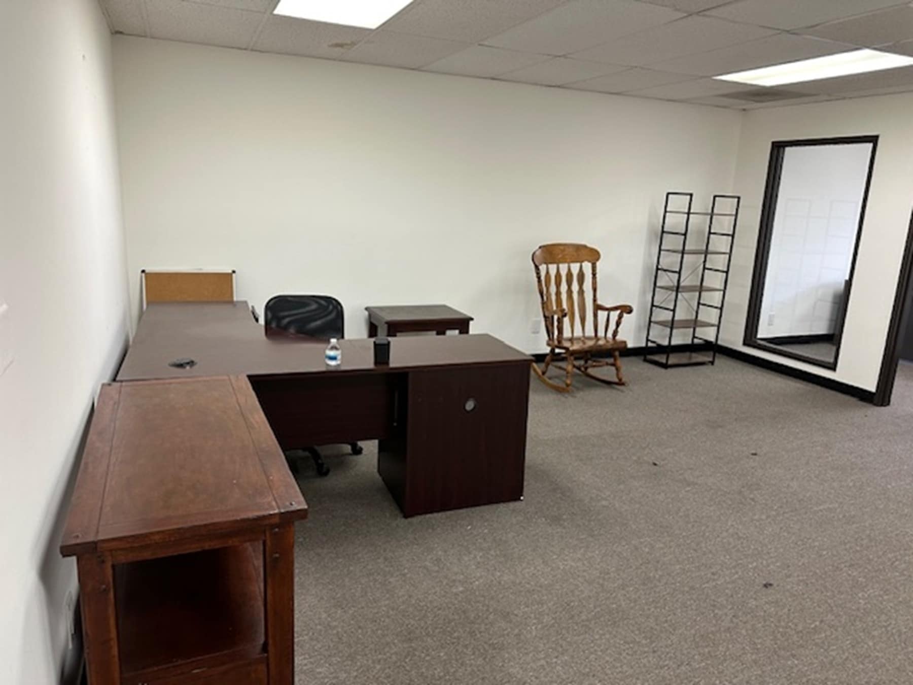 187 E Wilbur Rd, Thousand Oaks, CA for lease Interior Photo- Image 1 of 3