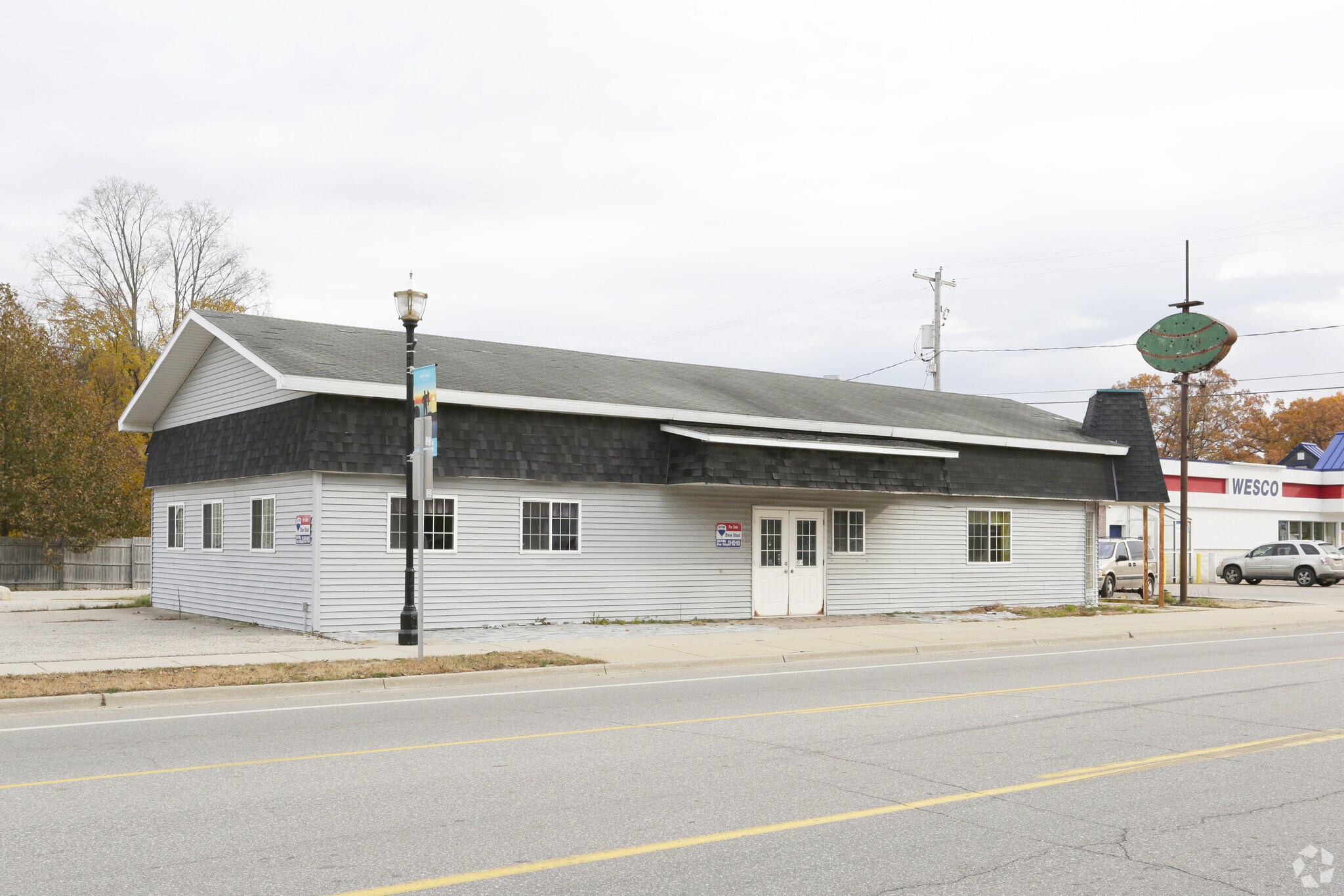 276 S Charles St, White Cloud, MI for sale Primary Photo- Image 1 of 1