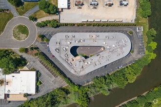 600 Enterprise Dr, Oak Brook, IL - AERIAL map view