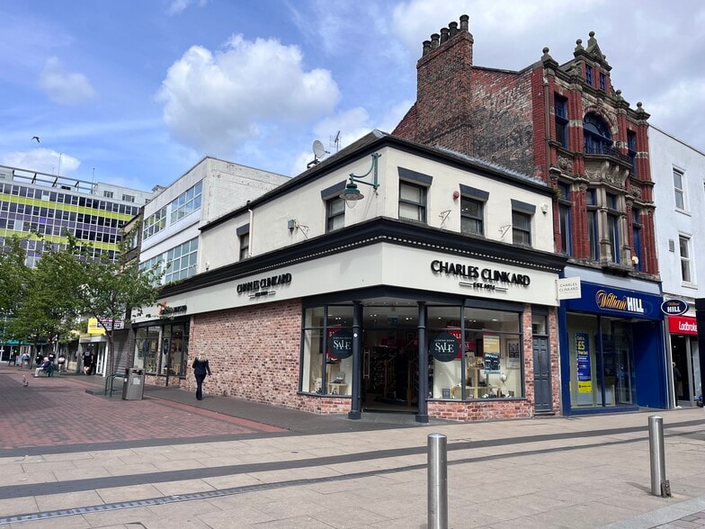 16 Corporation Rd, Middlesbrough for lease - Building Photo - Image 1 of 2