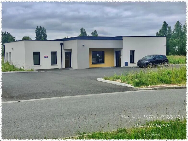 Flex in Vierzon for lease - Building Photo - Image 1 of 2